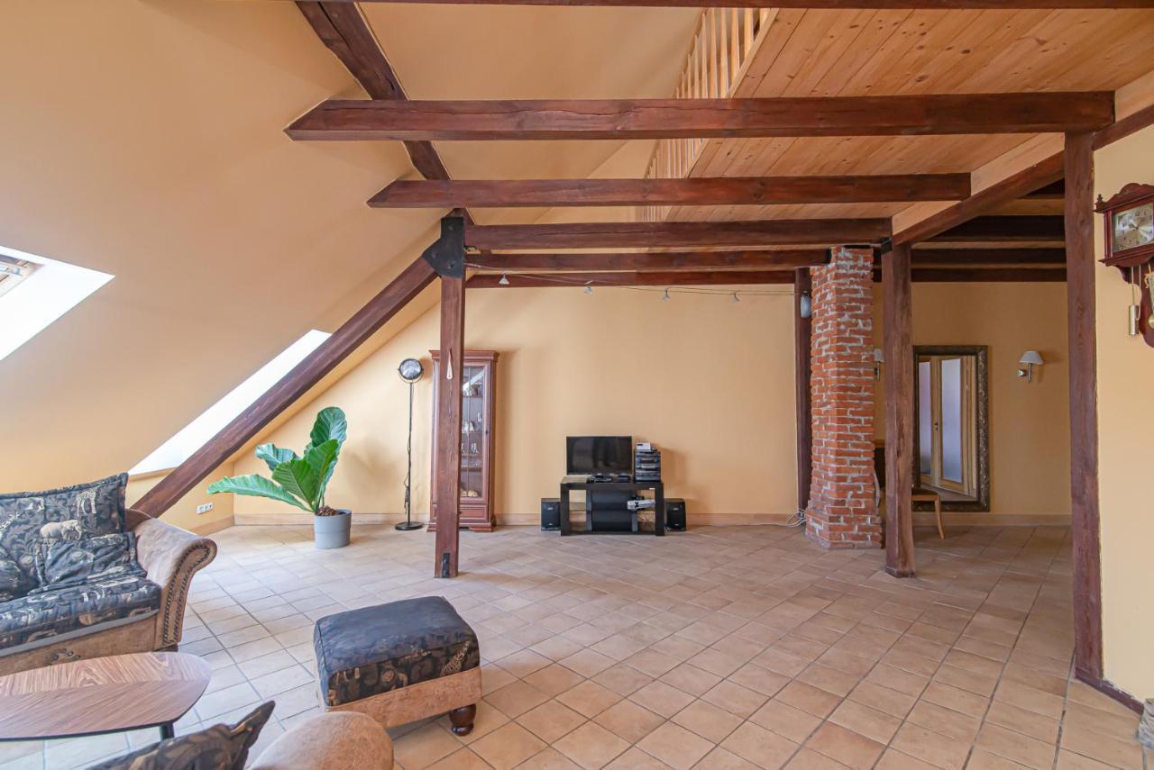 Spacious 2-bedroom With Sauna In Old Town By Urban Rent Vilnius